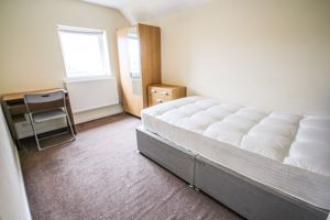 Photo 19- click for photo gallery